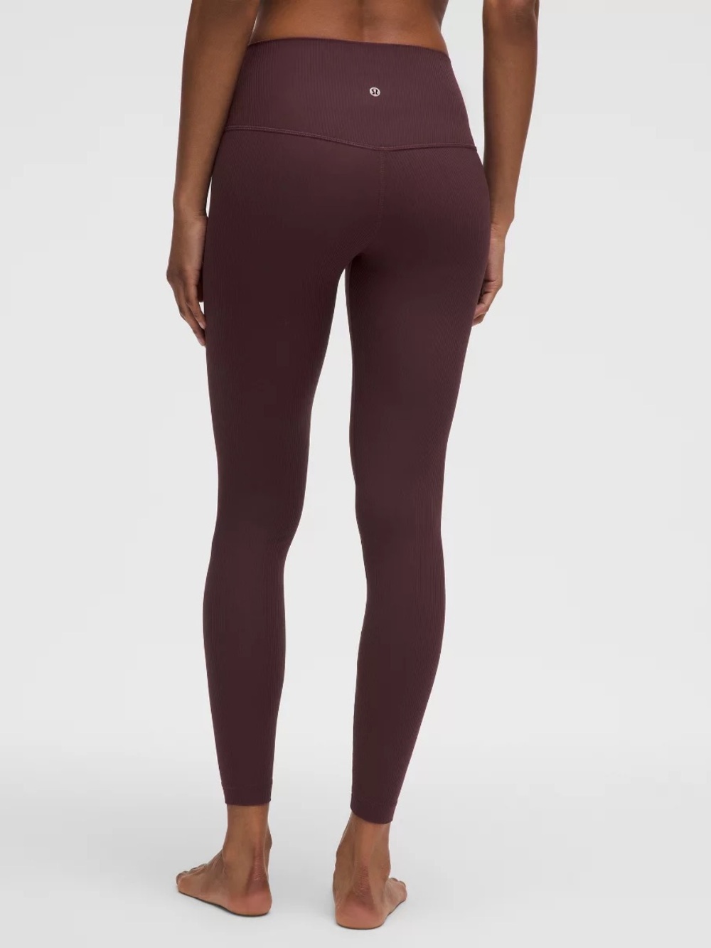 ☀️ Lululemon ☀️ burgundy wunder under leggings